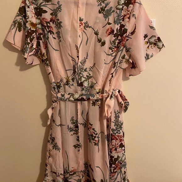 Cute Dress - Picture 2 of 2